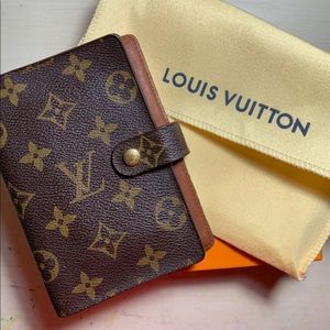 Louis Vuitton Agenda PM